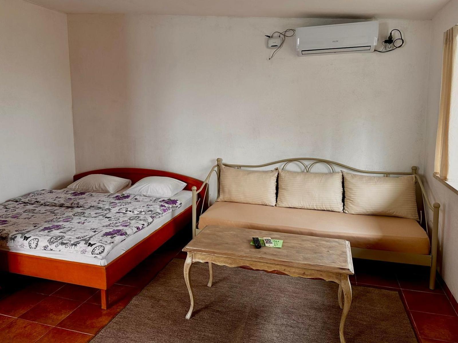 Apartments Simovic تيفات المظهر الخارجي الصورة