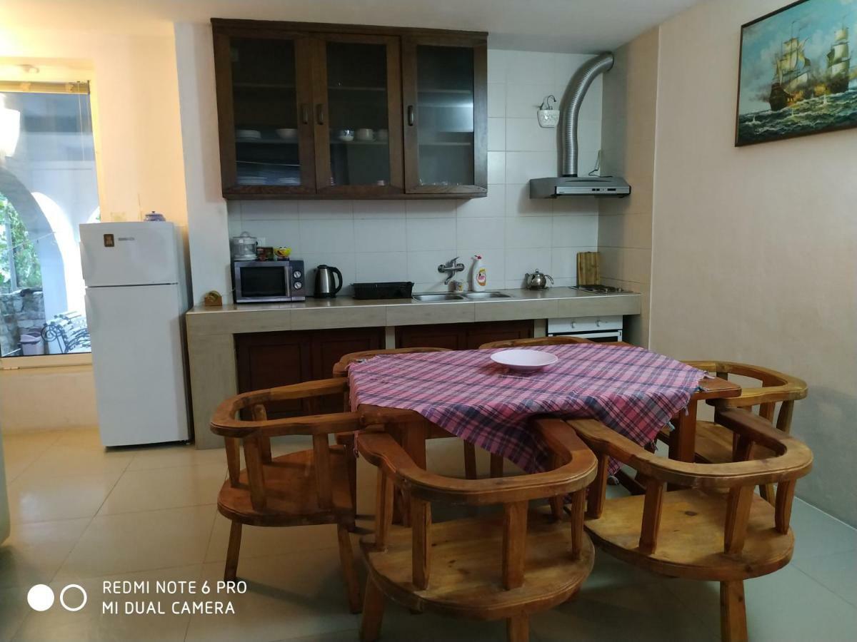 Apartments Simovic تيفات المظهر الخارجي الصورة